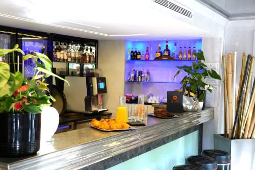 → Hostellerie Pennafort · Hotel and Gastronomic Restaurant · Var 83 - Bar