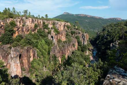 → Hostellerie Pennafort · Hotel and Gastronomic Restaurant · Var 83